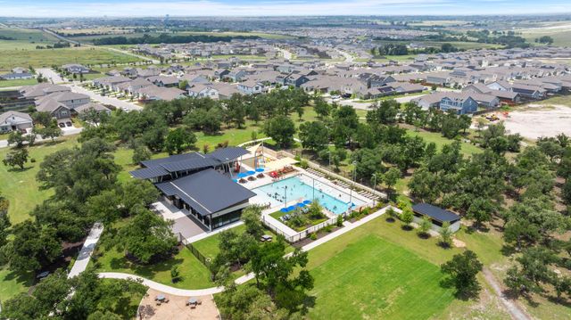 313 McLintock RD, Jarrell, TX 76537