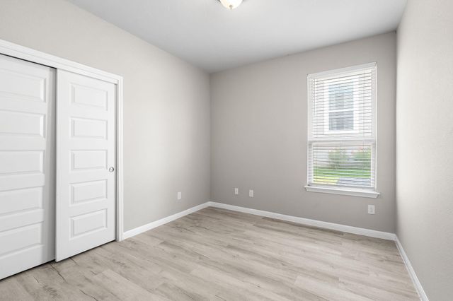 313 McLintock RD, Jarrell, TX 76537