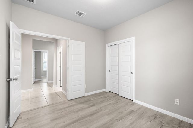 313 McLintock RD, Jarrell, TX 76537