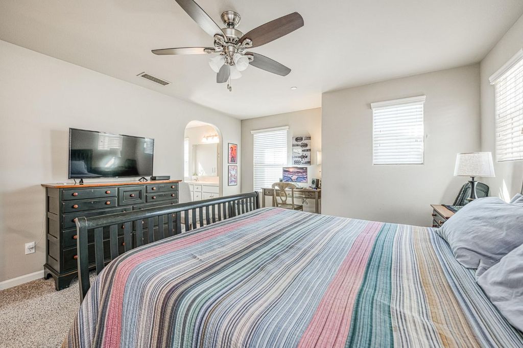 Image 23 of property listing at 3683 Friendship Lane, Clovis, CA 93619