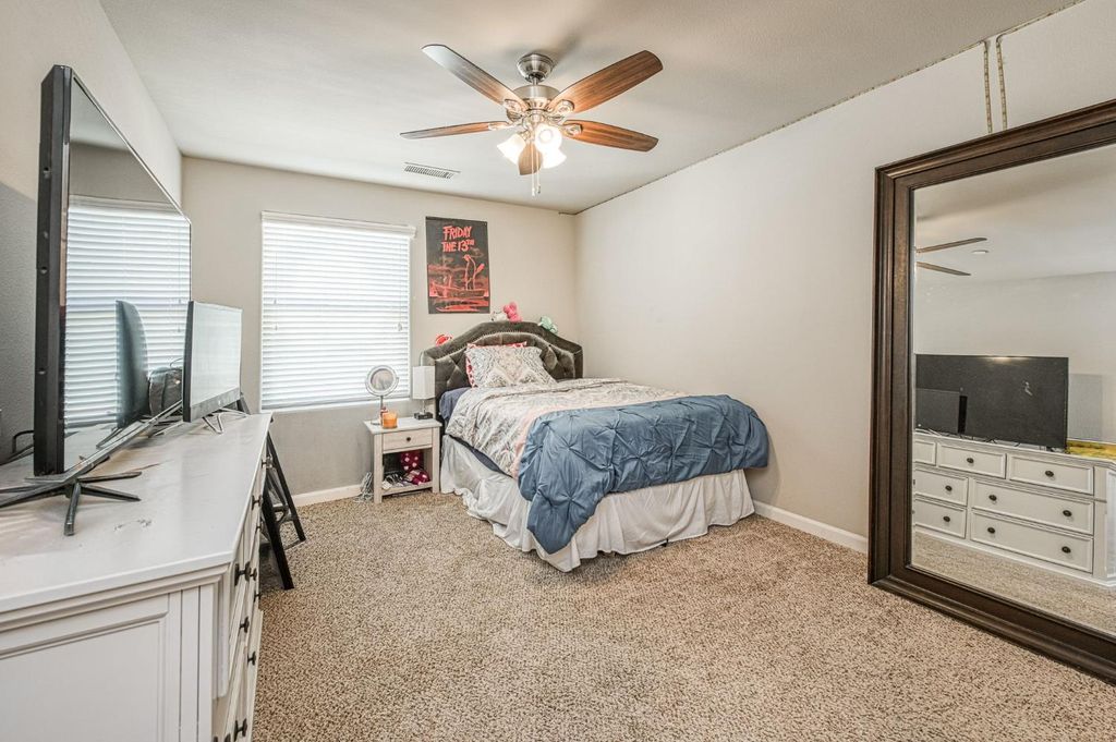 Image 29 of property listing at 3683 Friendship Lane, Clovis, CA 93619