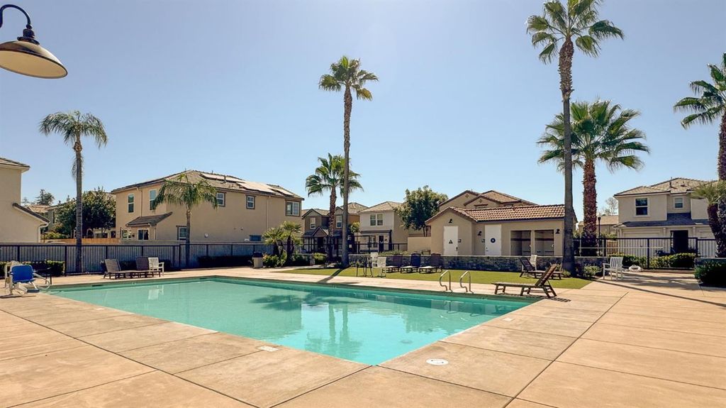 Image 34 of property listing at 3683 Friendship Lane, Clovis, CA 93619
