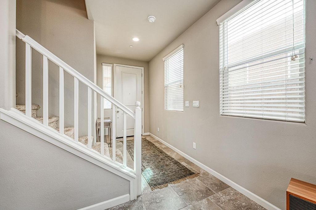 Image 5 of property listing at 3683 Friendship Lane, Clovis, CA 93619