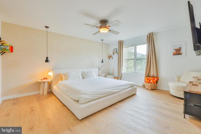 173 WILDFLOWER CIR, Yardley, PA 19067