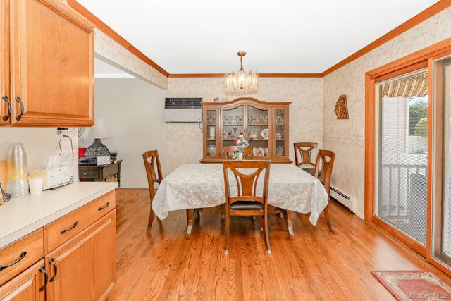 2572 S Saint Marks Avenue, Bellmore, NY 11710