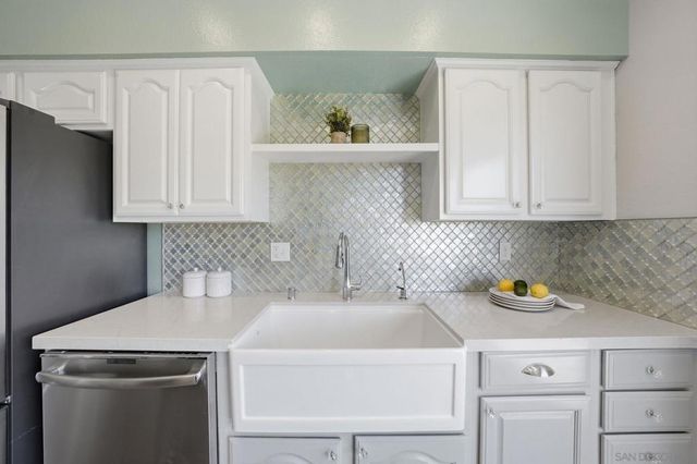 8642 Converse, San Diego, CA 92123