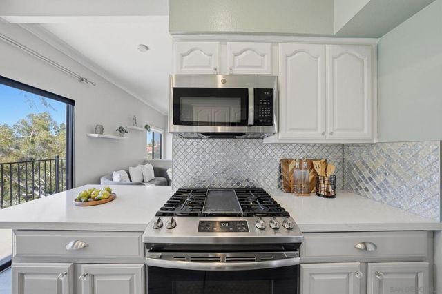 8642 Converse, San Diego, CA 92123