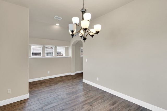 350 Windsor Street, Waxahachie, TX 75165