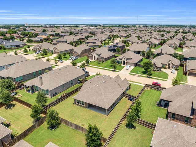 350 Windsor Street, Waxahachie, TX 75165