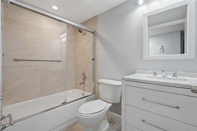 10769 W Clairmont Circle 102, Tamarac, FL 33321