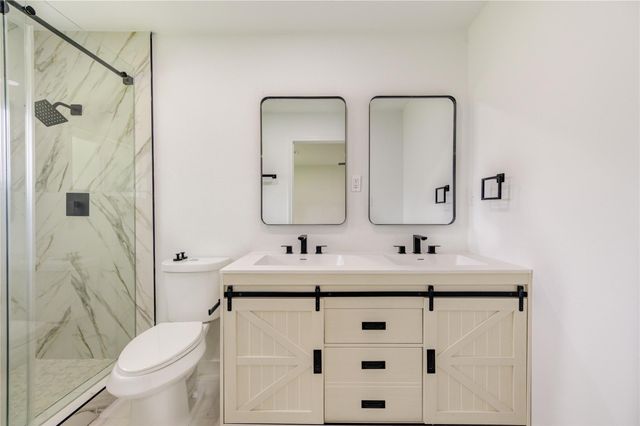 863 Marcolin Street, Houston, TX 77088