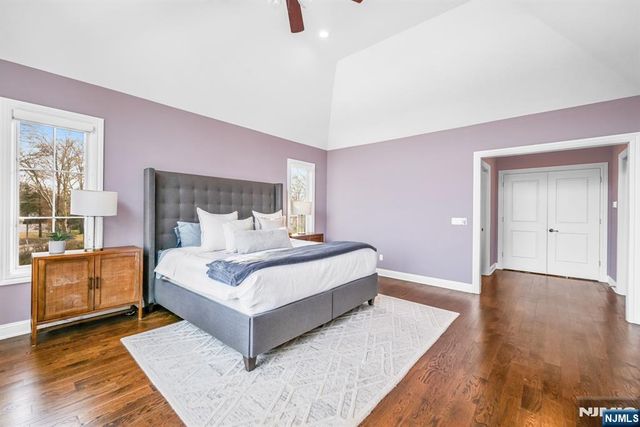 37 Glenfair Road, Glen Rock, NJ 07452