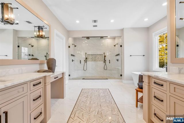 37 Glenfair Road, Glen Rock, NJ 07452