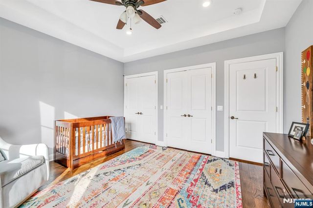 37 Glenfair Road, Glen Rock, NJ 07452