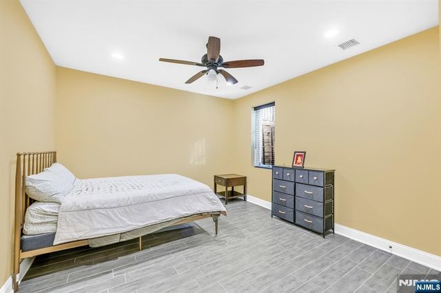 37 Glenfair Road, Glen Rock, NJ 07452