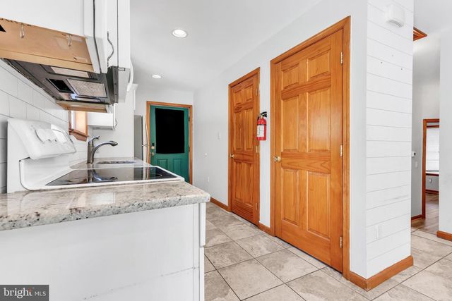830 DELSEA DR, Franklinville, NJ 08322