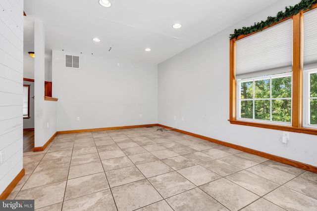 830 DELSEA DR, Franklinville, NJ 08322