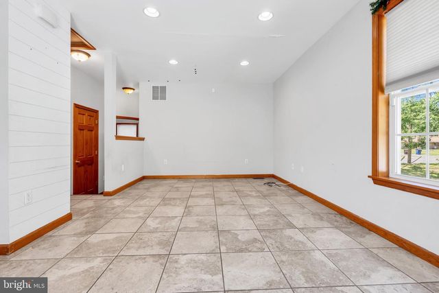 830 DELSEA DR, Franklinville, NJ 08322