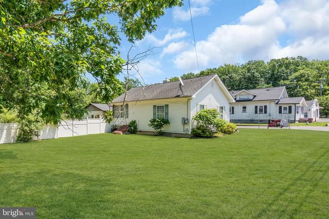 830 DELSEA DR, Franklinville, NJ 08322