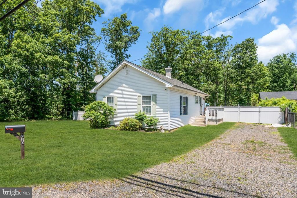 830 DELSEA DR, Franklinville, NJ 08322