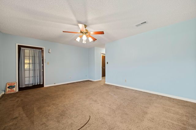 232 Lakeside Lane, Mary Esther, FL 32569