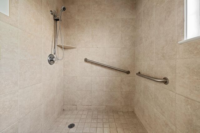 232 Lakeside Lane, Mary Esther, FL 32569