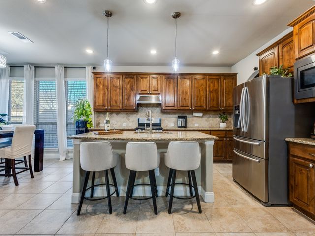 10800 Sexton Drive, Mckinney, TX 75072