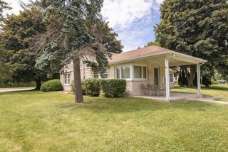 9610 N Cedarburg ROAD, Mequon, WI 53092