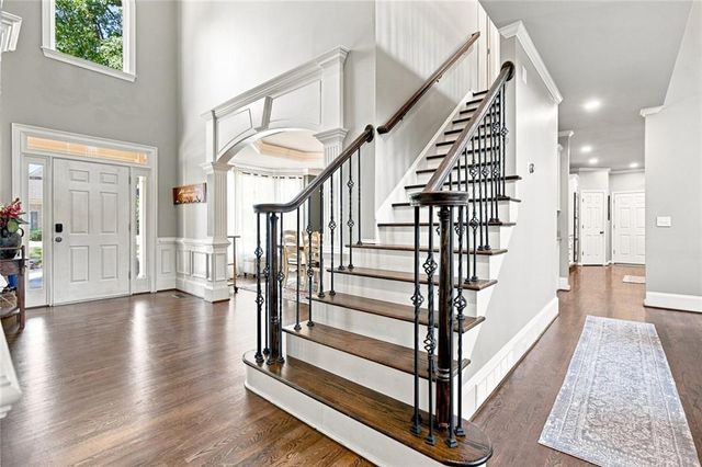1044 Meadow Club Court, Suwanee, GA 30024