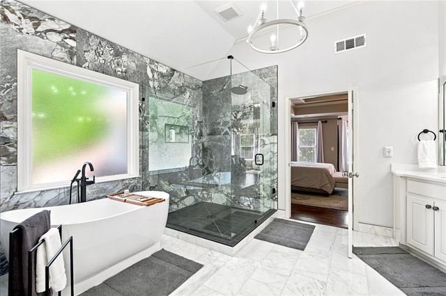 1044 Meadow Club Court, Suwanee, GA 30024