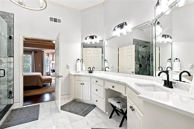 1044 Meadow Club Court, Suwanee, GA 30024