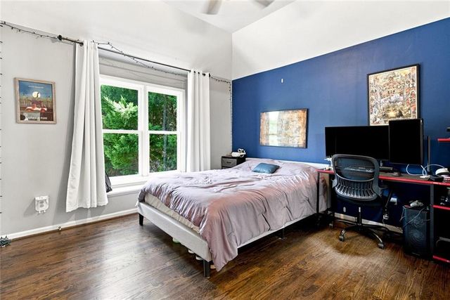 1044 Meadow Club Court, Suwanee, GA 30024