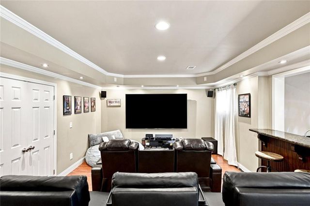1044 Meadow Club Court, Suwanee, GA 30024