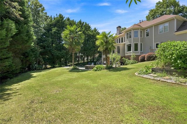 1044 Meadow Club Court, Suwanee, GA 30024