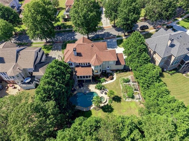 1044 Meadow Club Court, Suwanee, GA 30024