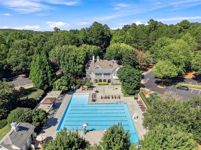 1044 Meadow Club Court, Suwanee, GA 30024