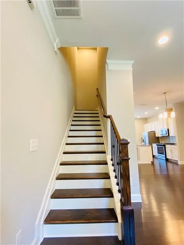 1815 Hislop Lane 8, Atlanta, GA 30345