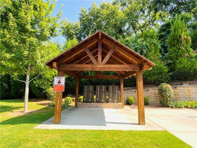 1815 Hislop Lane 8, Atlanta, GA 30345