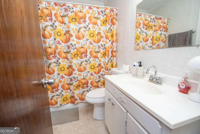 3835 West Point Road, Lagrange, GA 30240