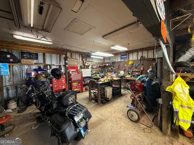 3835 West Point Road, Lagrange, GA 30240