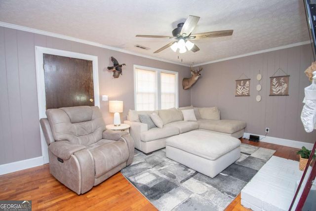 3835 West Point Road, Lagrange, GA 30240