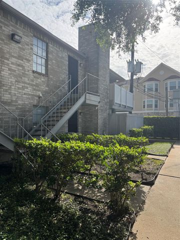 10821 Braes Bend Drive, Houston, TX 77071