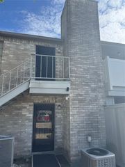 10821 Braes Bend Drive, Houston, TX 77071