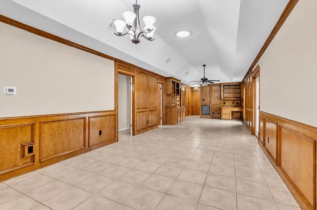 11651 Twain Drive, Montgomery, TX 77356