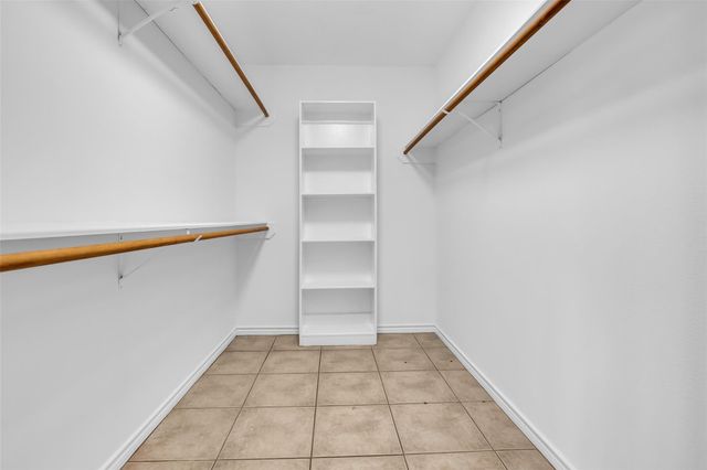 11651 Twain Drive, Montgomery, TX 77356