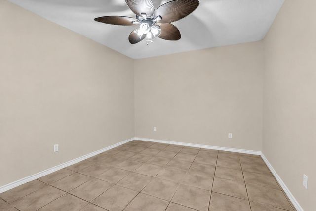 11651 Twain Drive, Montgomery, TX 77356