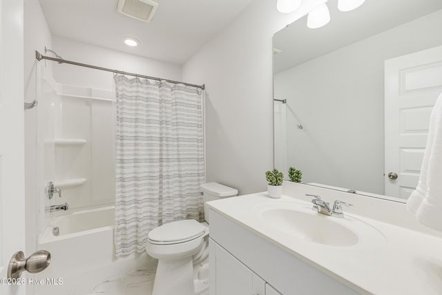 6519 Green Fennel Avenue SW, Ocean Isle Beach, NC 28469