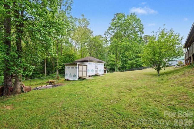 2009 Rocky Creek Lane, Dallas, NC 28034