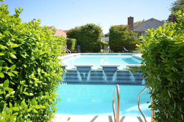 1601 Faro DR 201, Austin, TX 78741