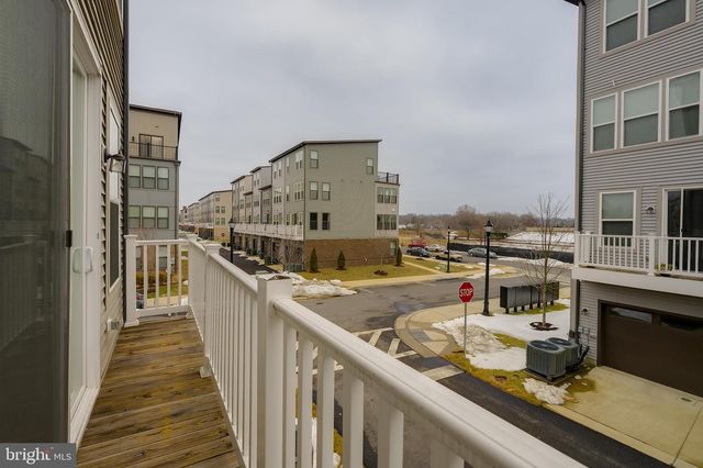 5615 ALPHA RIDGE AVE, Hyattsville, MD 20782